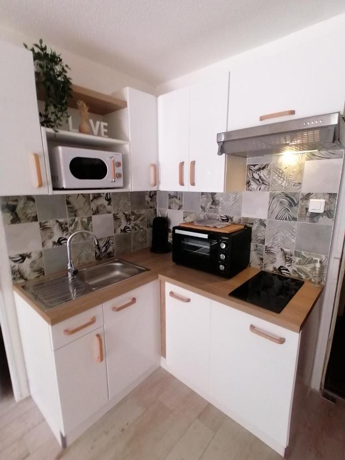 Appartement Zen A Frejus Avec Jardin, Piscine, Tennis, Proche Mer 외부 사진