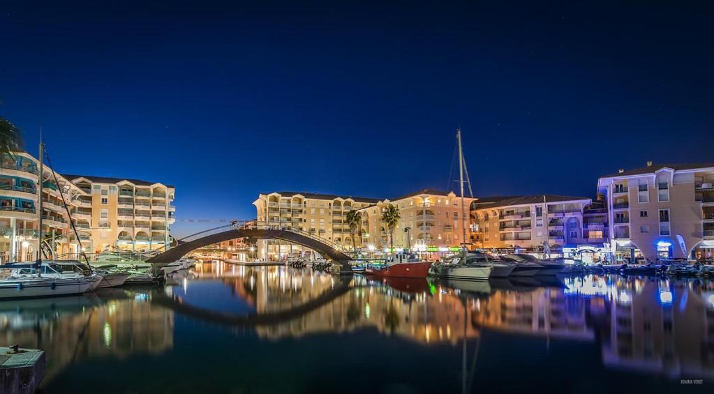Appartement Zen A Frejus Avec Jardin, Piscine, Tennis, Proche Mer 외부 사진